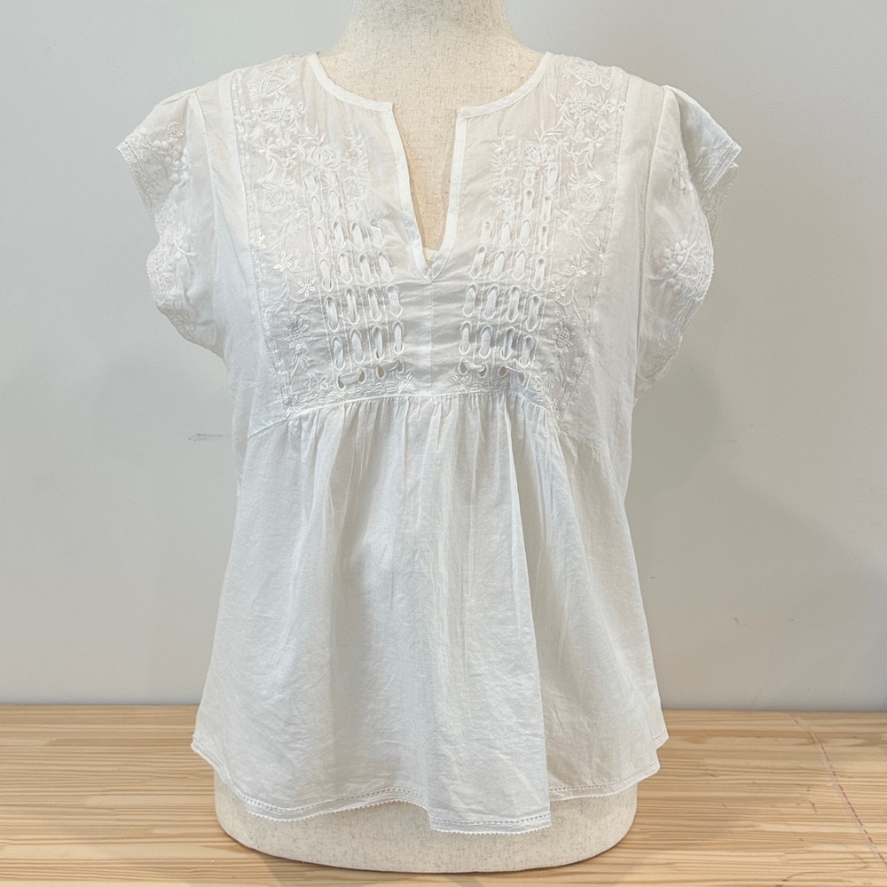 Sundance Ivory Embroidered Top